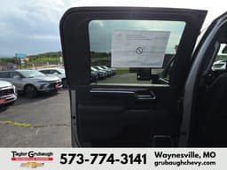 Extra Photo