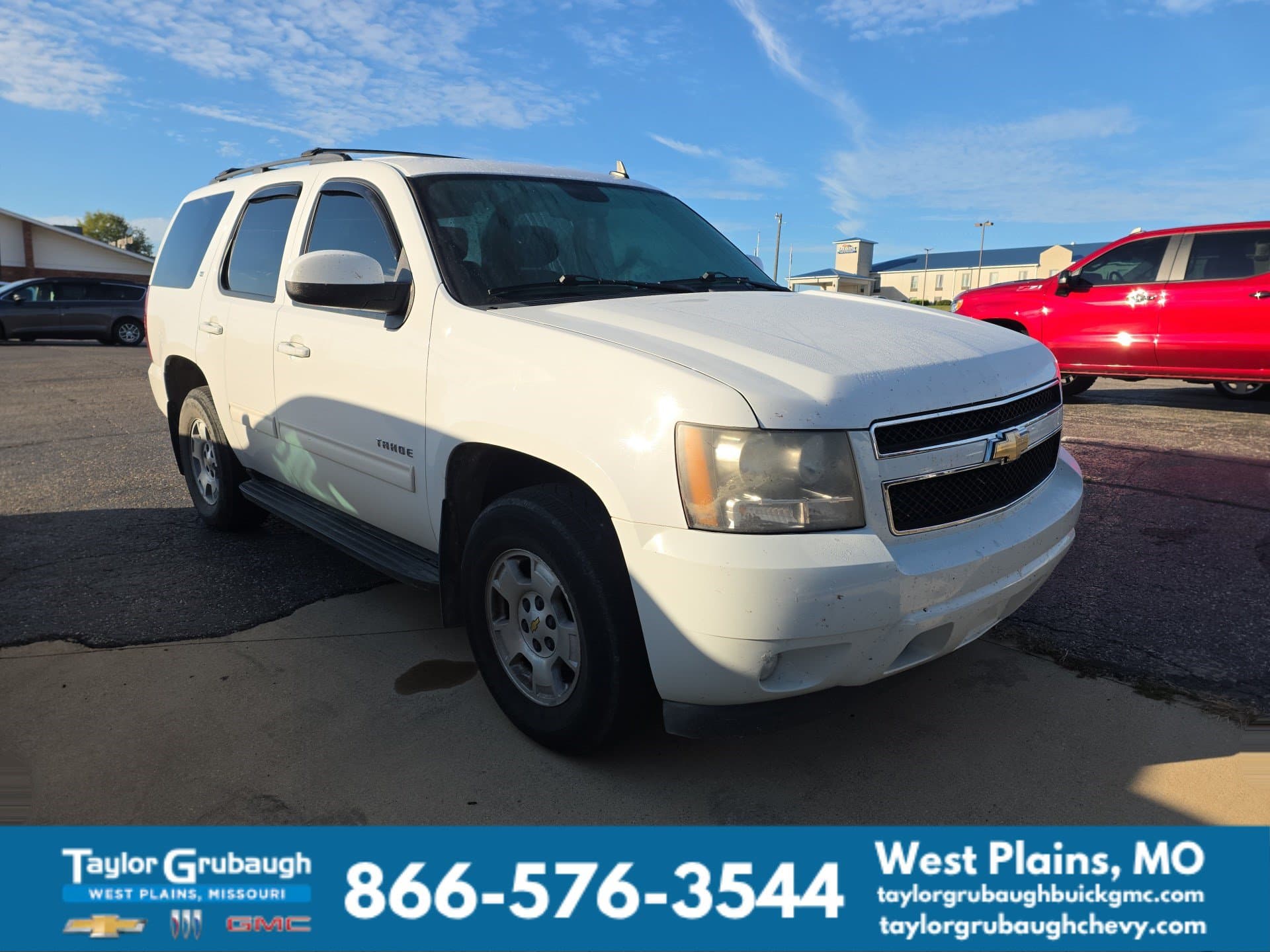 2011 Chevrolet Tahoe LT — photo 1 of 15