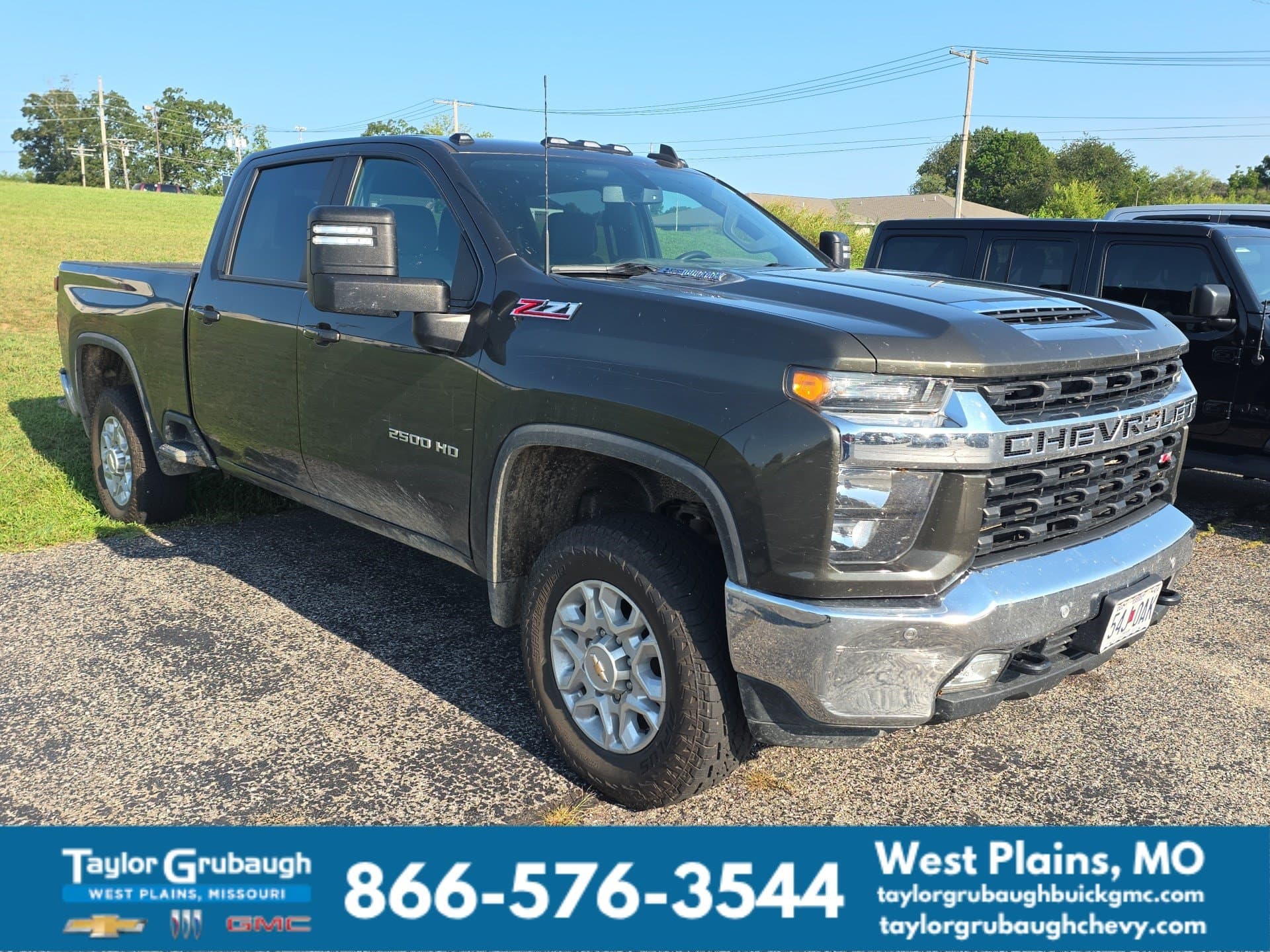 2022 Chevrolet Silverado 2500 HD LT — photo 1 of 12