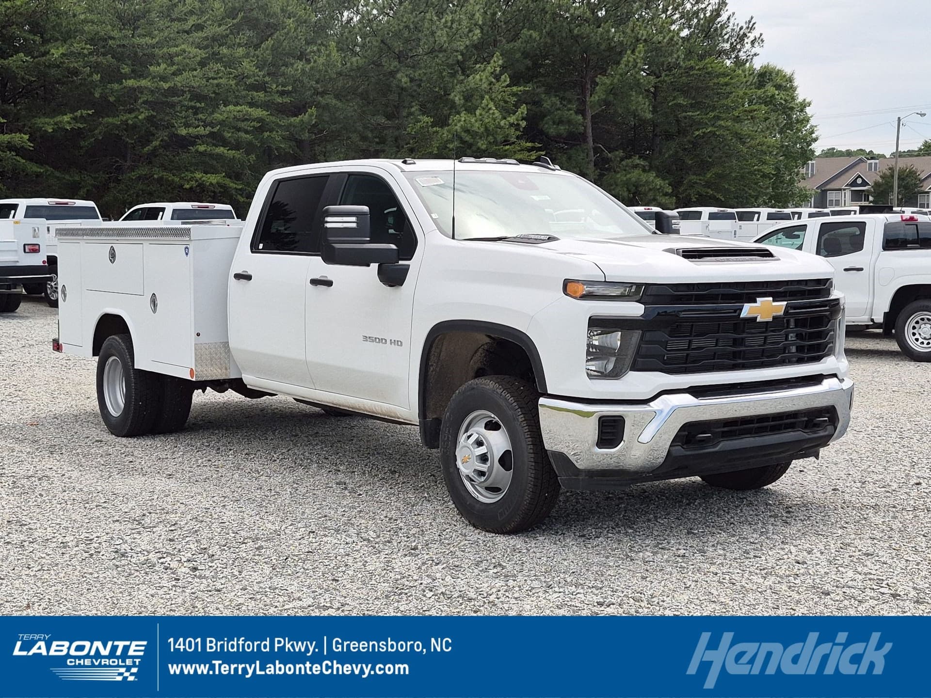 2025 Chevrolet Silverado 3500HD Work Truck — photo 1 of 41