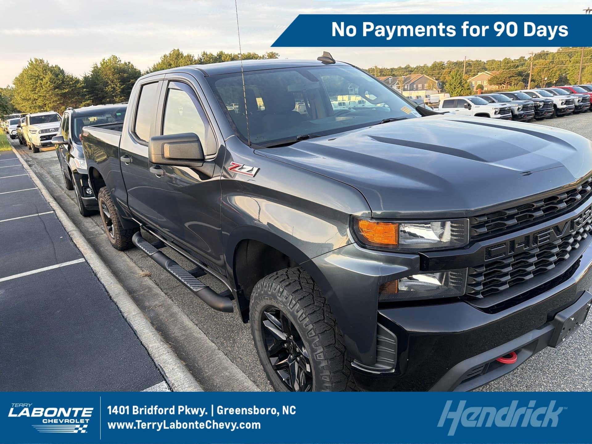 2019 Chevrolet Silverado 1500 Custom Trail Boss — photo 1 of 12
