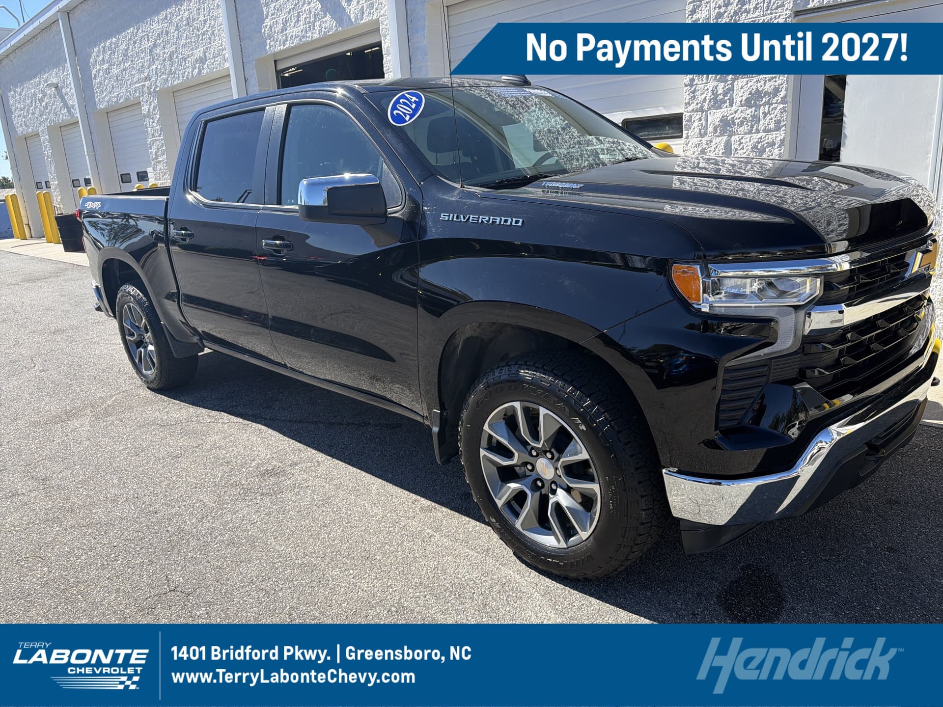 2024 Chevrolet Silverado 1500 LT — photo 1 of 12