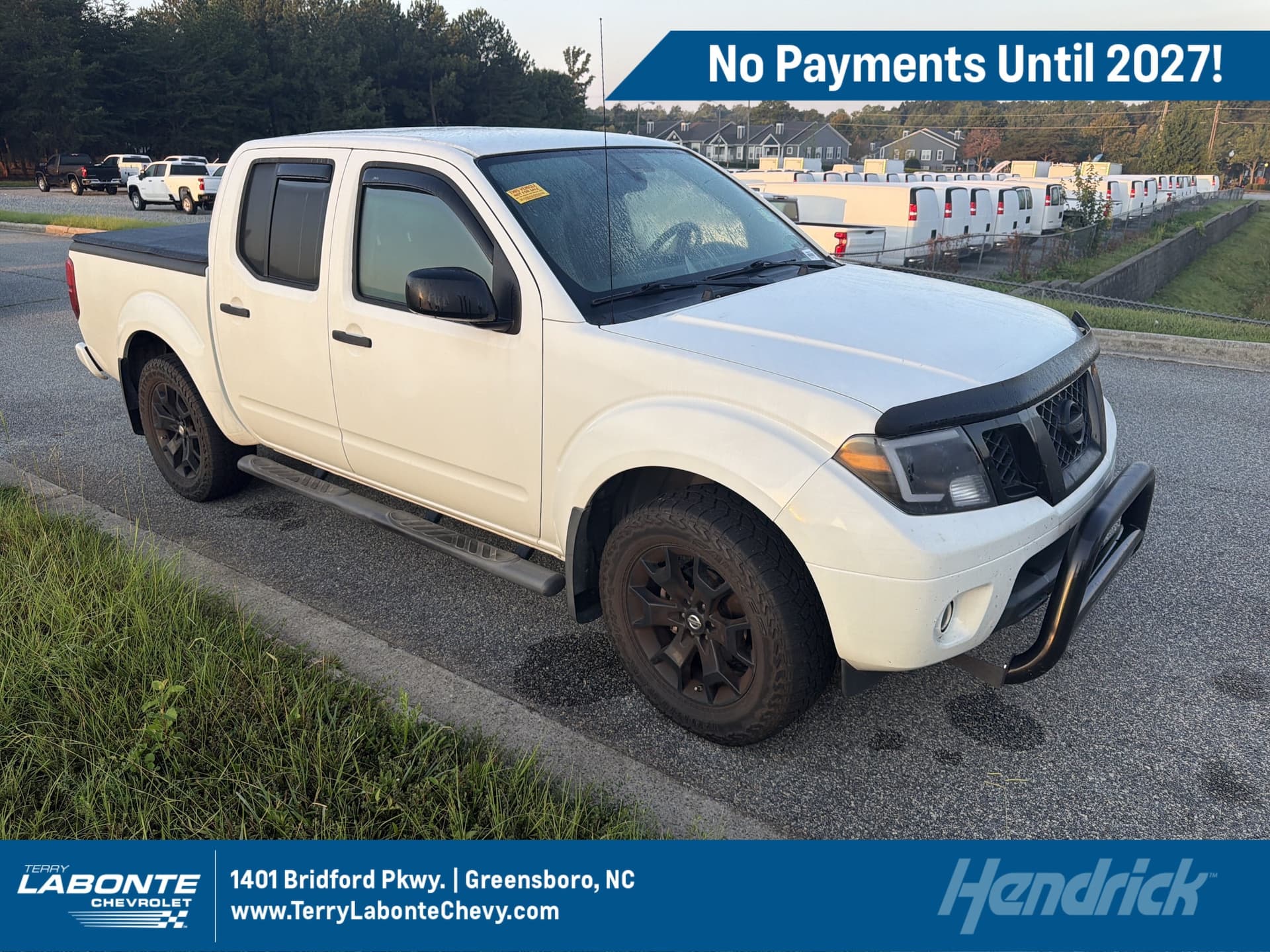 2019 Nissan Frontier SV — photo 1 of 12
