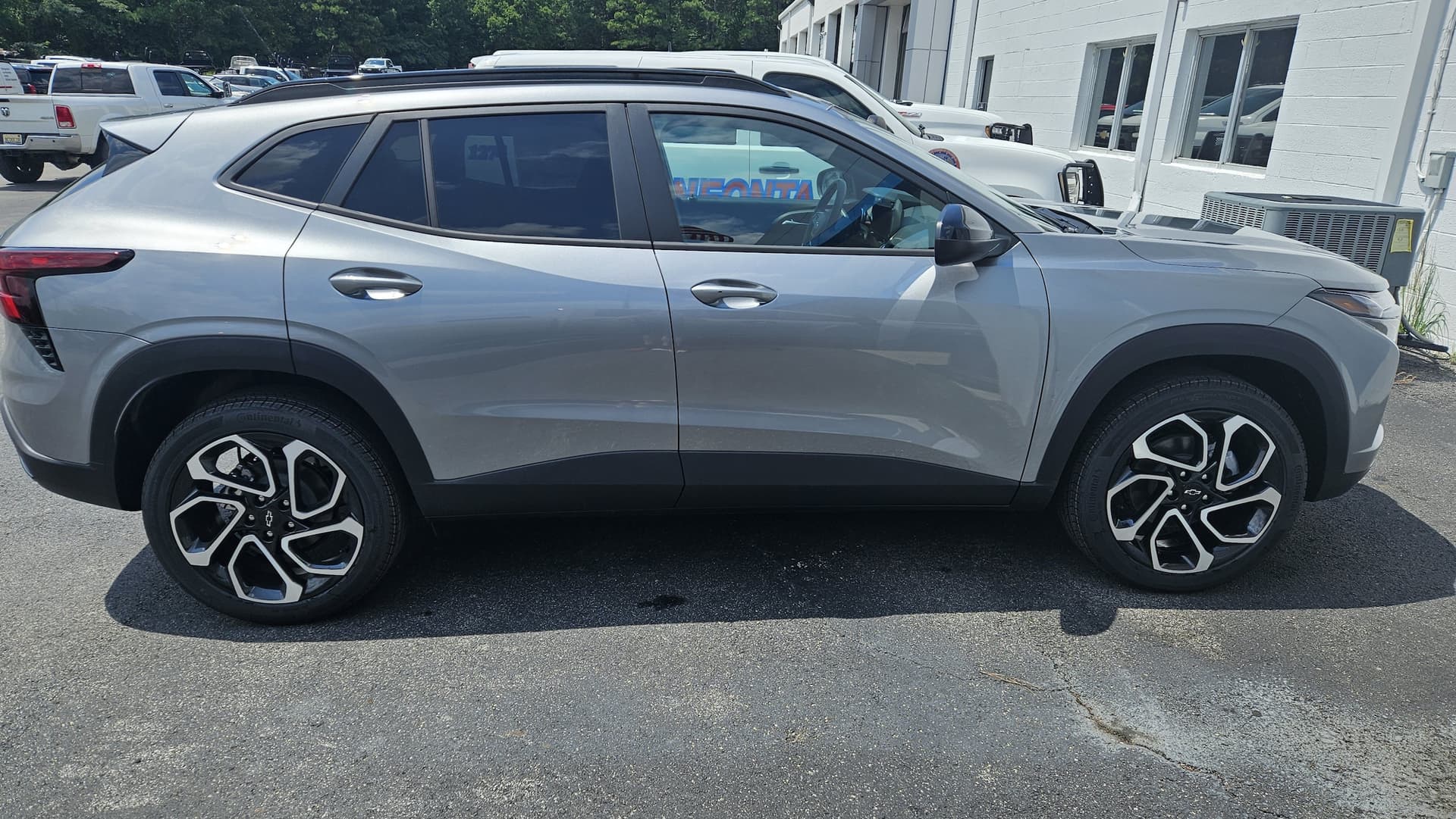 2026 Chevrolet Trax 2RS — photo 1 of 19