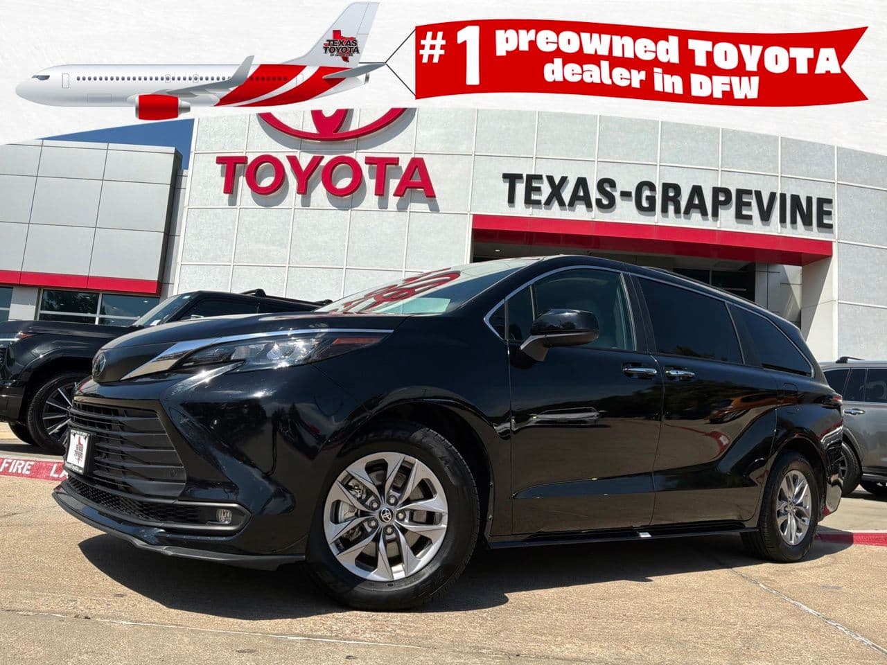 2026 Toyota Sienna XLE — photo 1 of 46