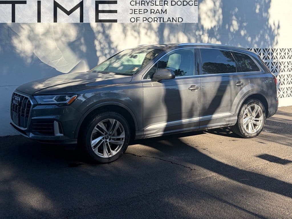 2023 Audi Q7 55 Premium Plus — photo 1 of 4