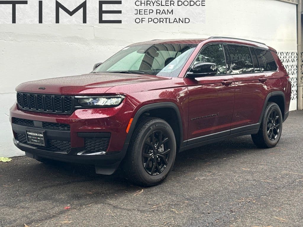 2025 Jeep Grand Cherokee L Altitude X — photo 1 of 4