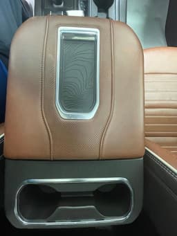 Extra Photo