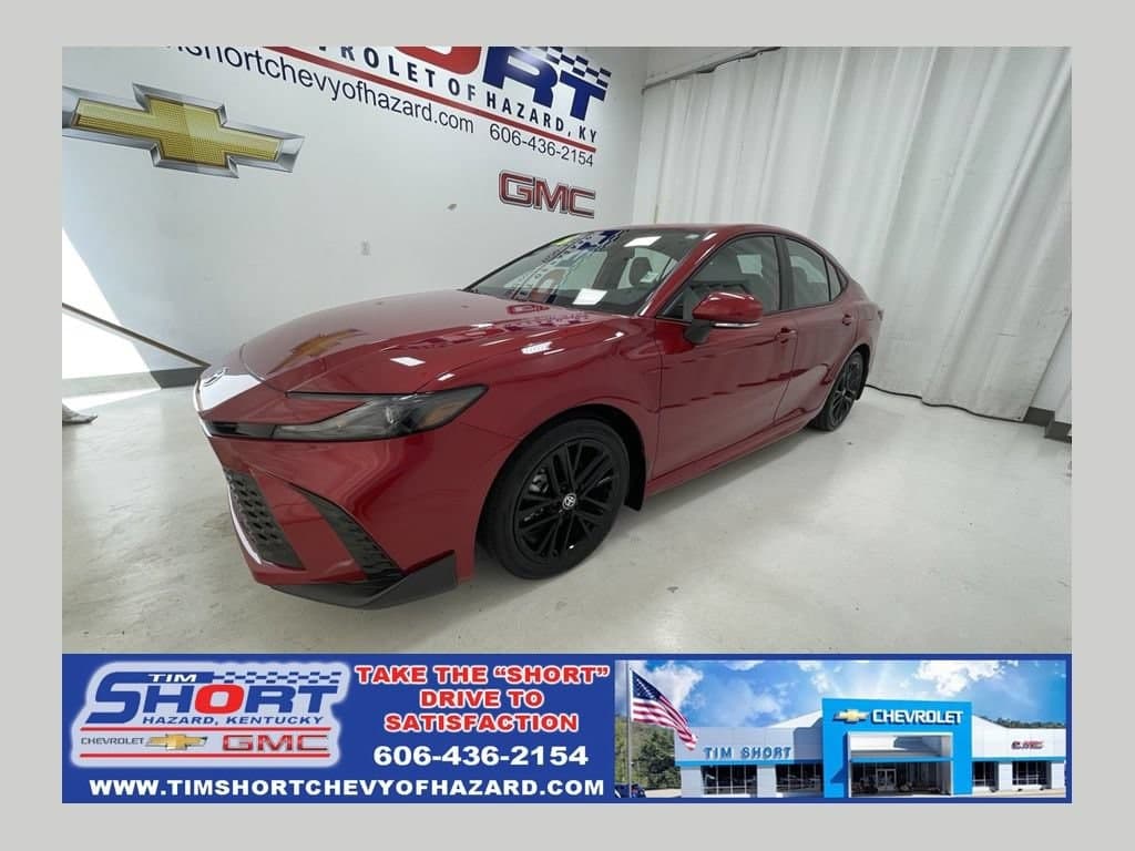 2026 Toyota Camry LE — photo 1 of 31