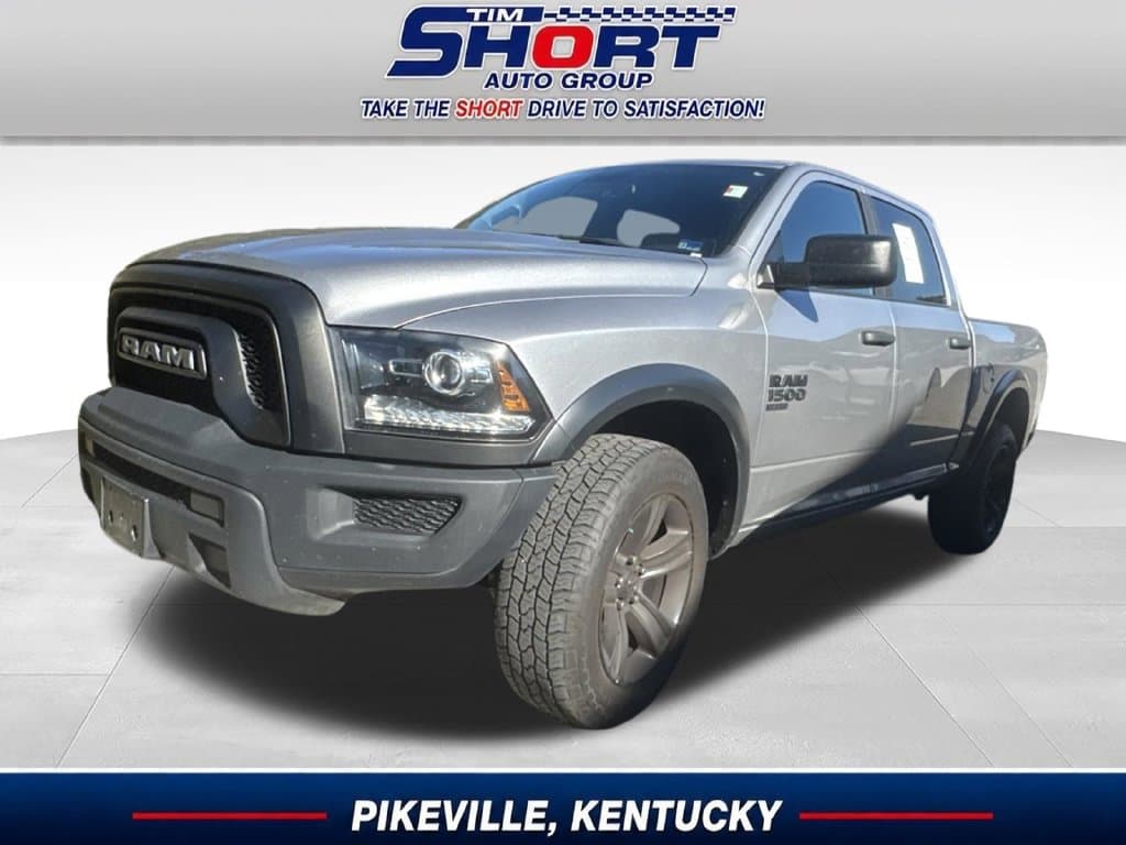 2024 RAM 1500 Classic SLT — photo 1 of 11
