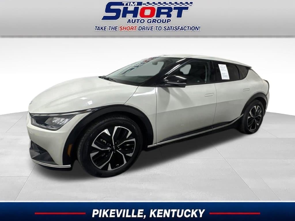 2023 Kia EV6 Wind — photo 1 of 32