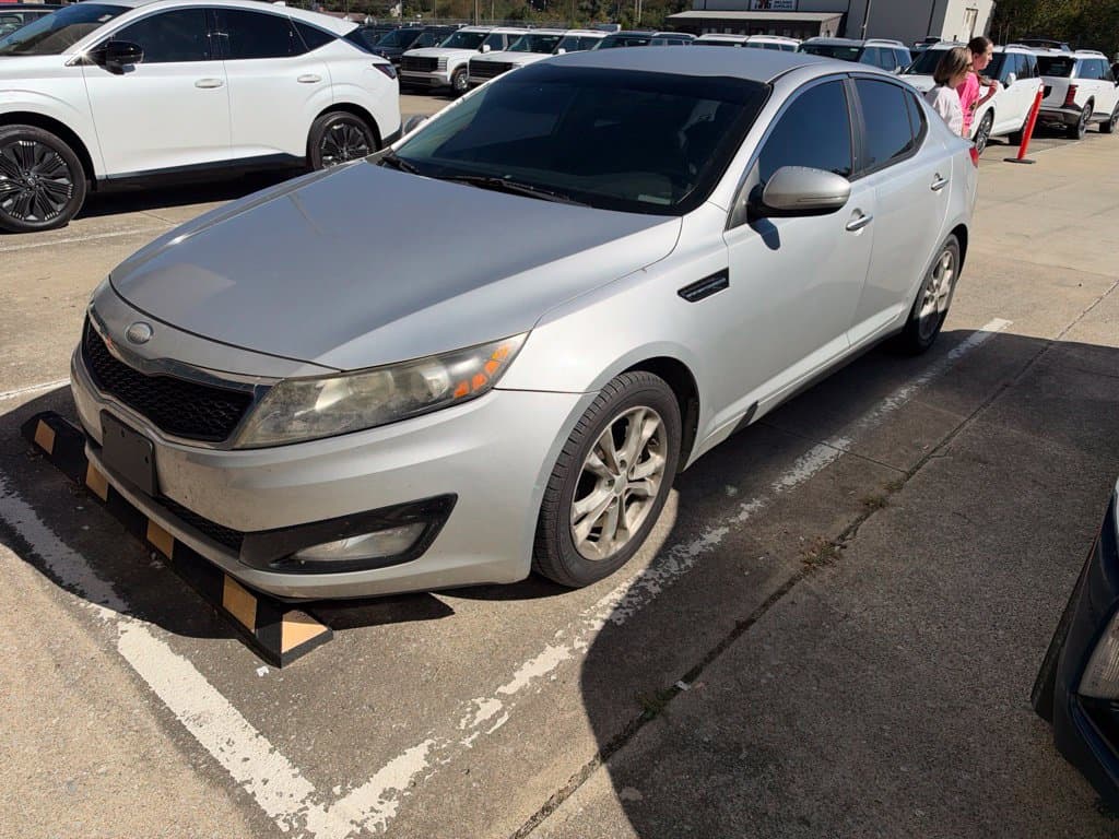 2013 Kia Optima LX — photo 1 of 15
