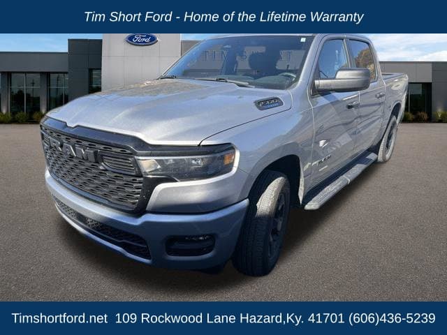 2025 RAM 1500 Tradesman — photo 1 of 5