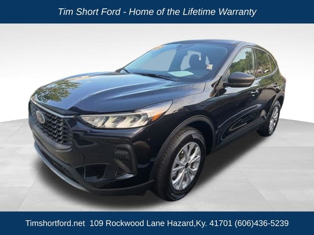 2025 Ford Escape Active — photo 1 of 19