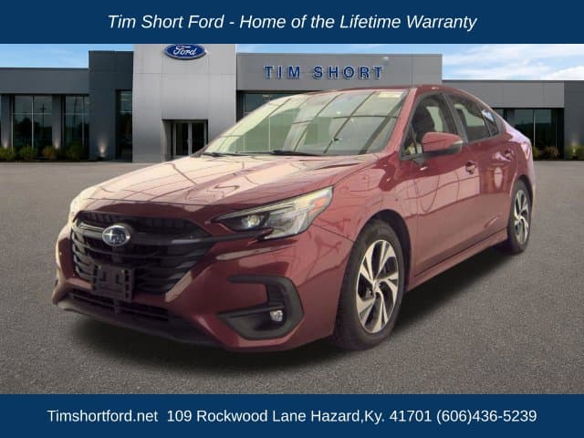 2025 Subaru Legacy Premium — photo 1 of 8