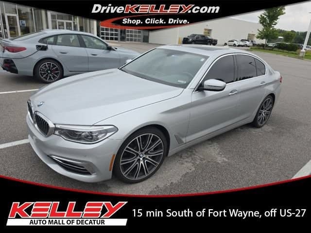 2017 BMW 540i xDrive — photo 1 of 10