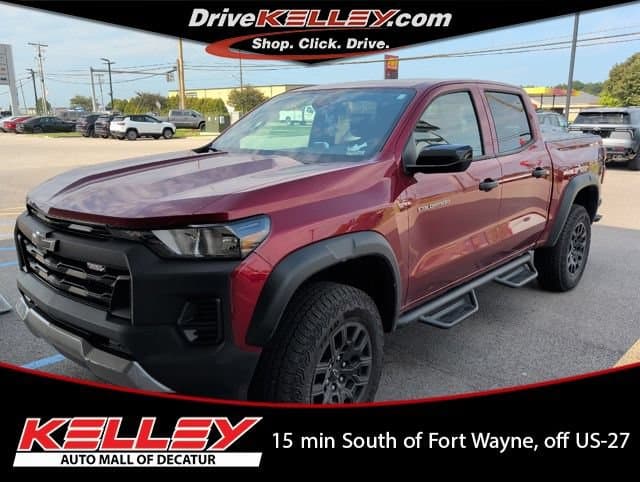 2023 Chevrolet Colorado 4WD Trail Boss — photo 1 of 19