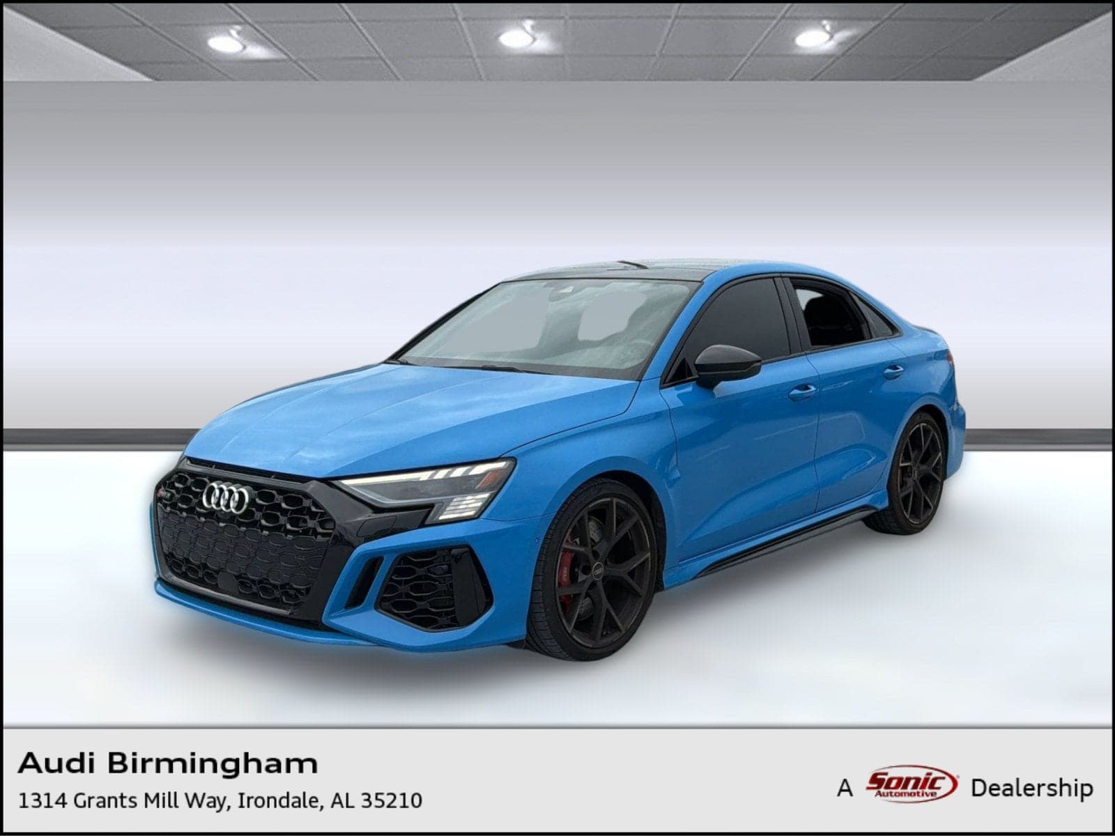 2022 Audi RS 3 RS 3 Sedan TFSI quattro S tronic (2.5 TFSI) — photo 1 of 28