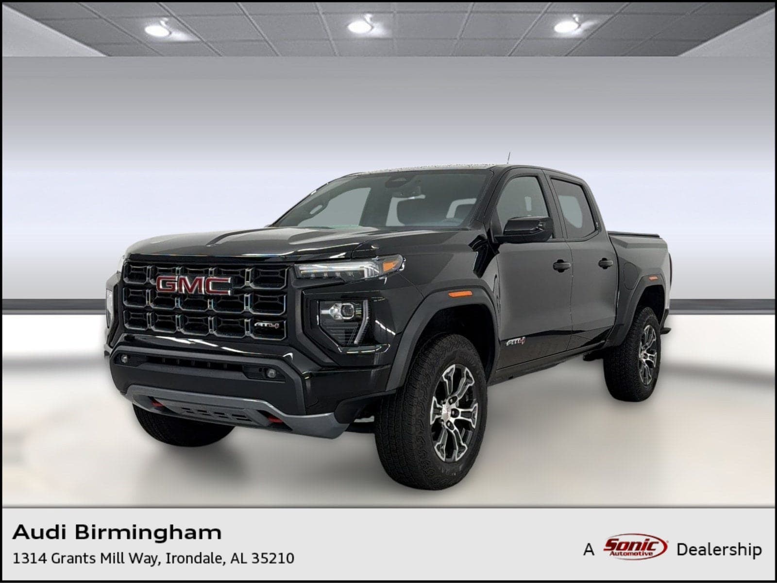 2025 GMC Canyon 4WD AT4 — photo 1 of 33