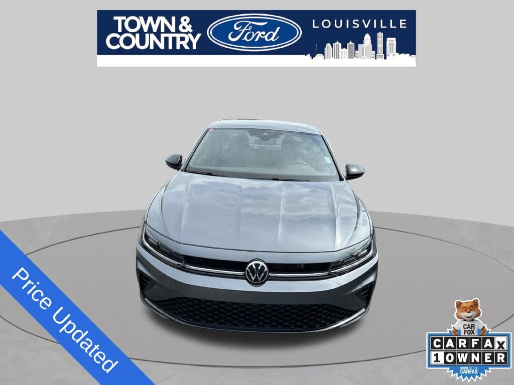 2025 Volkswagen Jetta Base — photo 1 of 21