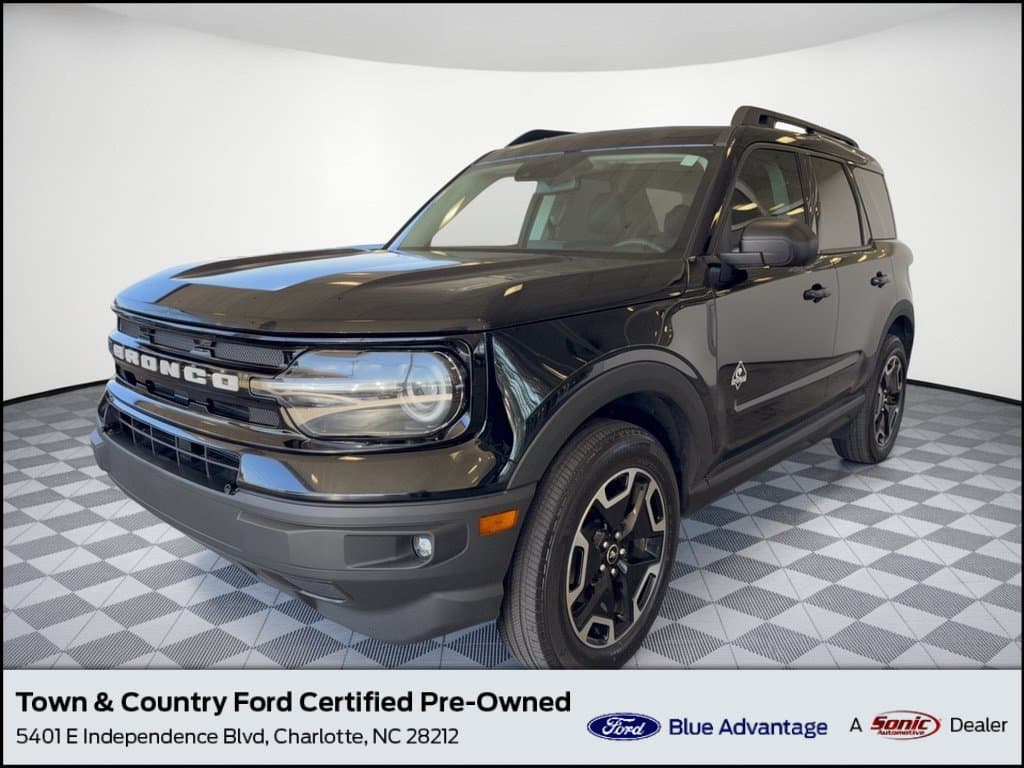 2024 Ford Bronco Sport Outer Banks — photo 1 of 32