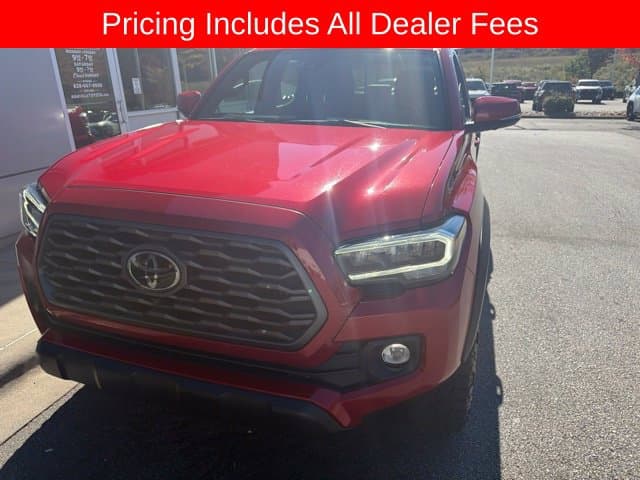 2023 Toyota Tacoma 4WD TRD Off Road — photo 1 of 16