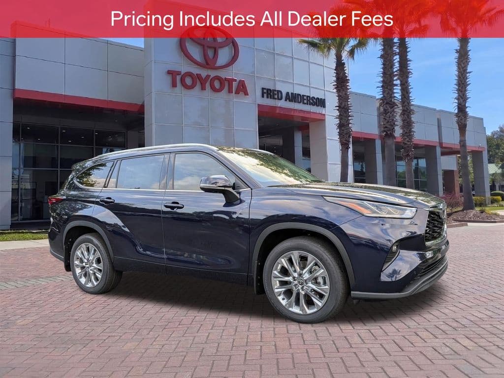 2026 Toyota Highlander Limited — photo 1 of 66