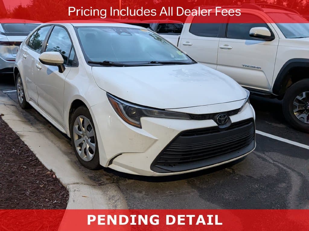2023 Toyota Corolla LE — photo 1 of 11