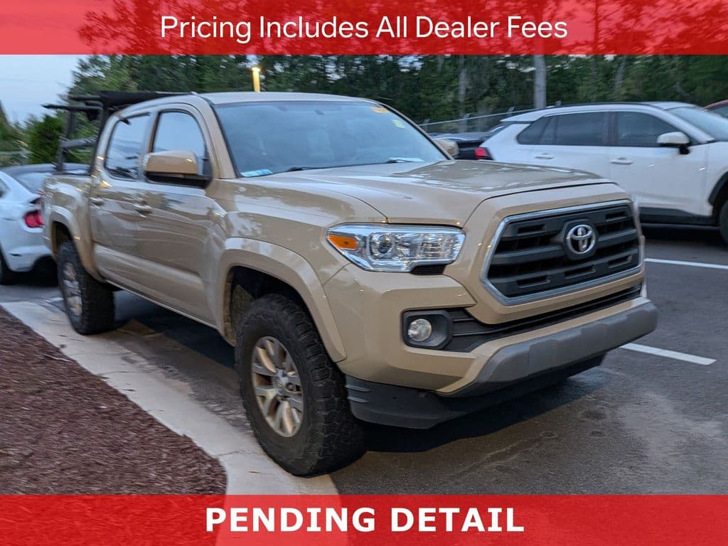 2016 Toyota Tacoma SR5 — photo 1 of 11