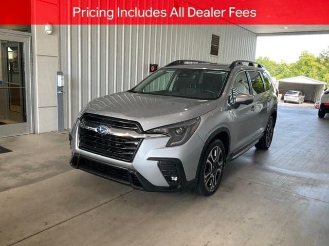2023 Subaru Ascent Limited — photo 1 of 28