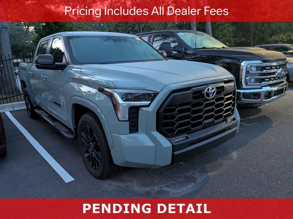 2024 Toyota Tundra SR5 — photo 1 of 11