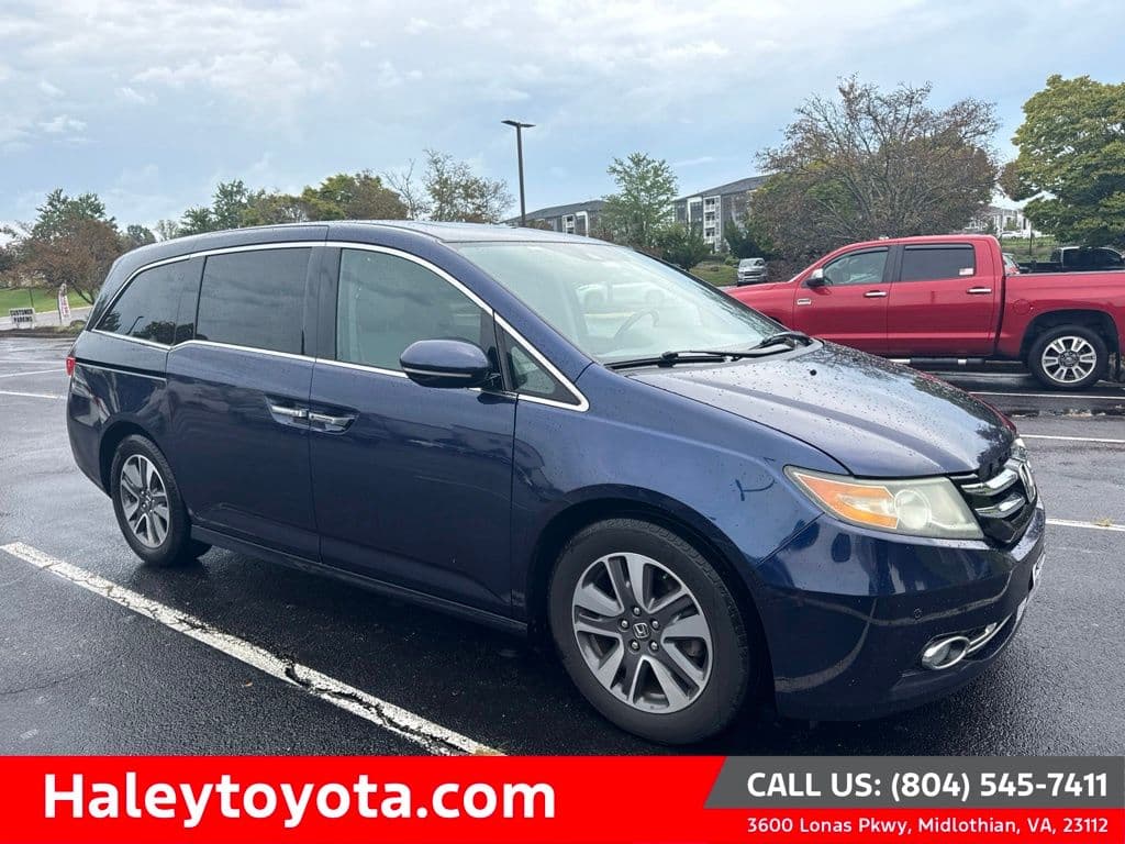 2016 Honda Odyssey Touring — photo 1 of 6