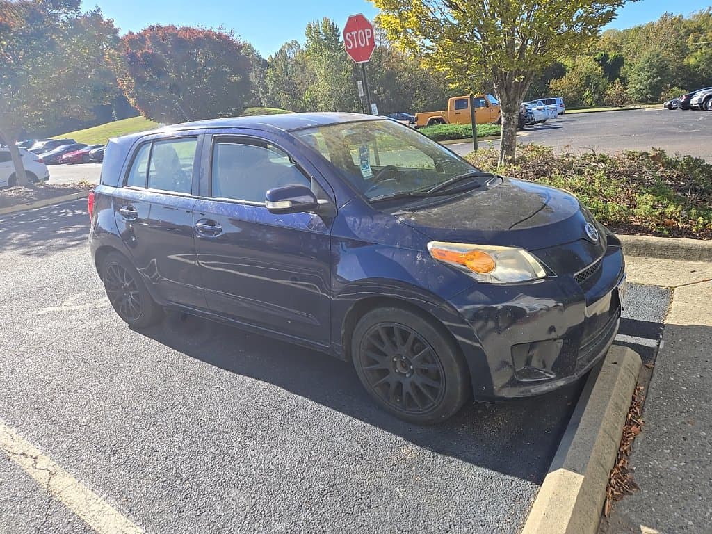 2013 Scion xD Base — photo 1 of 6