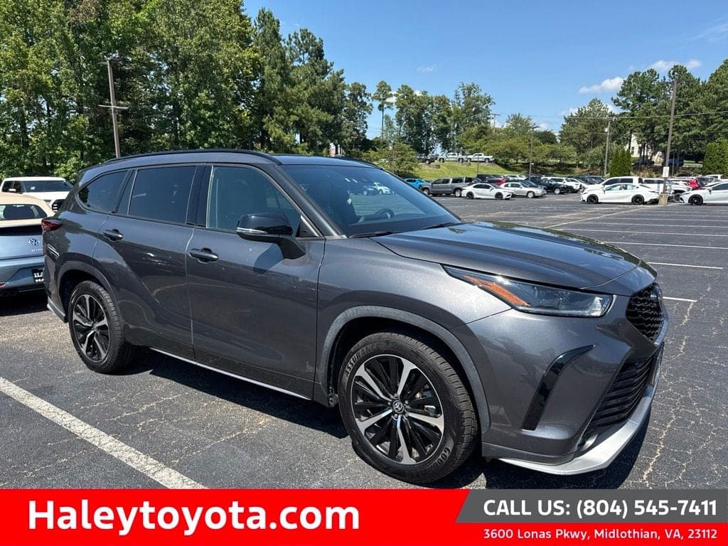 2022 Toyota Highlander XSE — photo 1 of 7