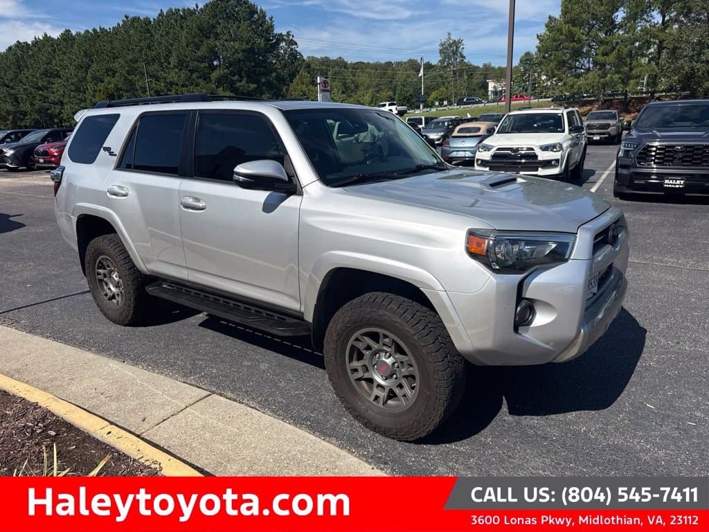 2020 Toyota 4Runner TRD Off Road Premium — photo 1 of 10