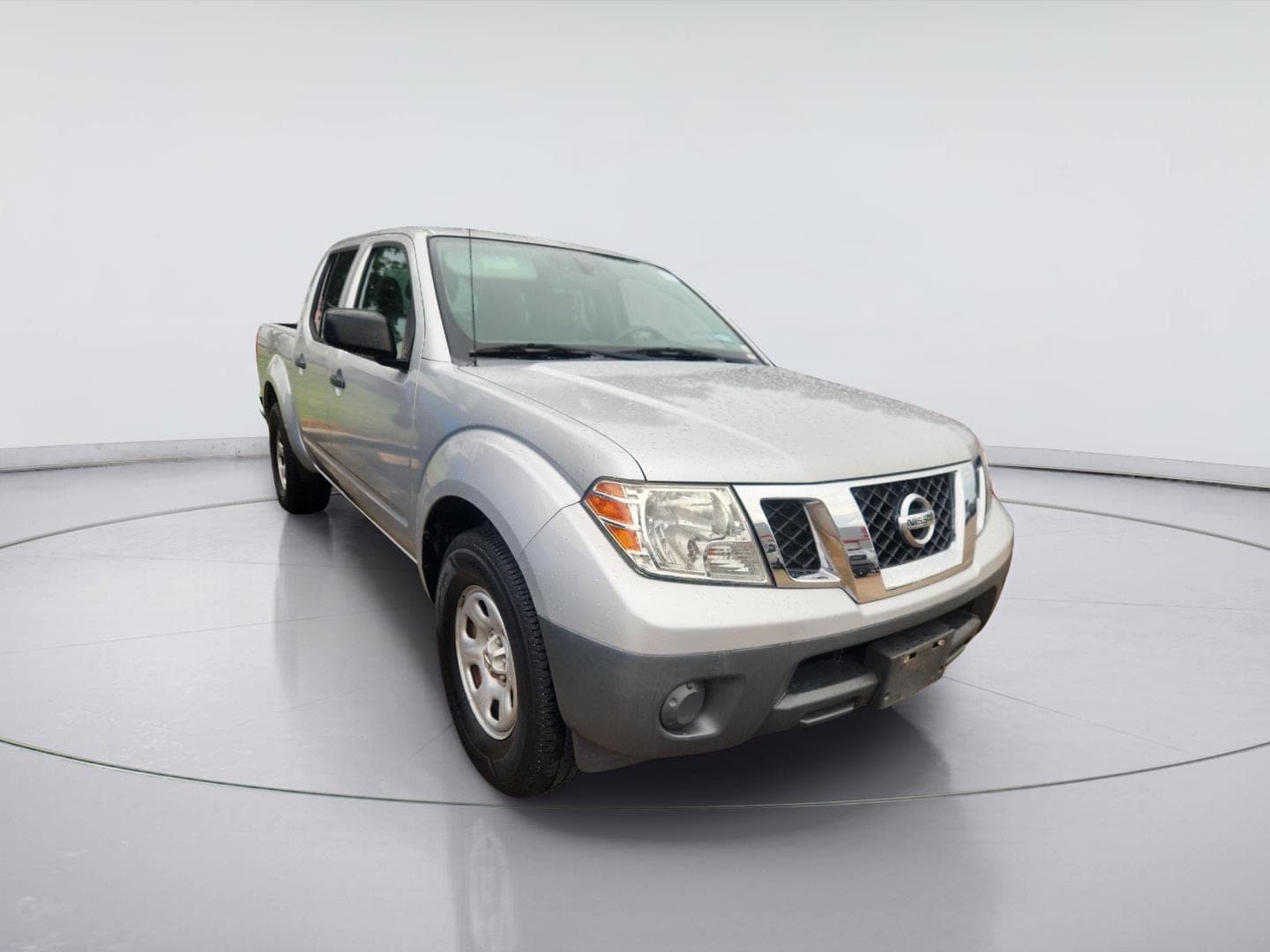 2016 Nissan Frontier S — photo 1 of 10