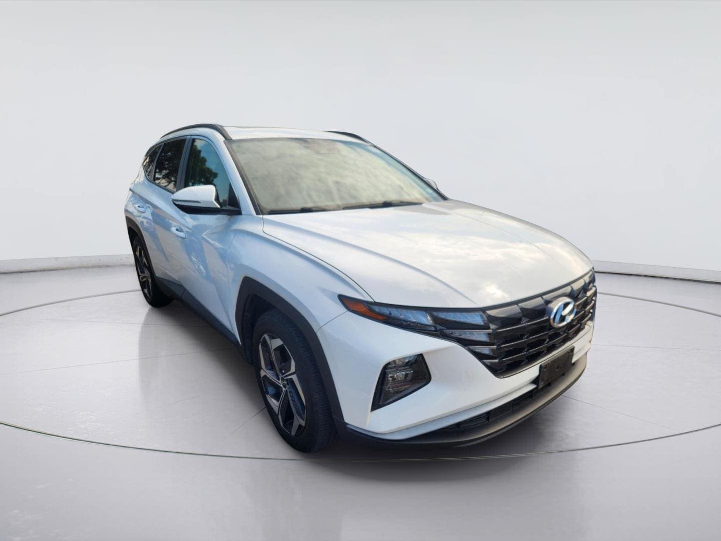 2024 Hyundai Tucson SEL — photo 1 of 9