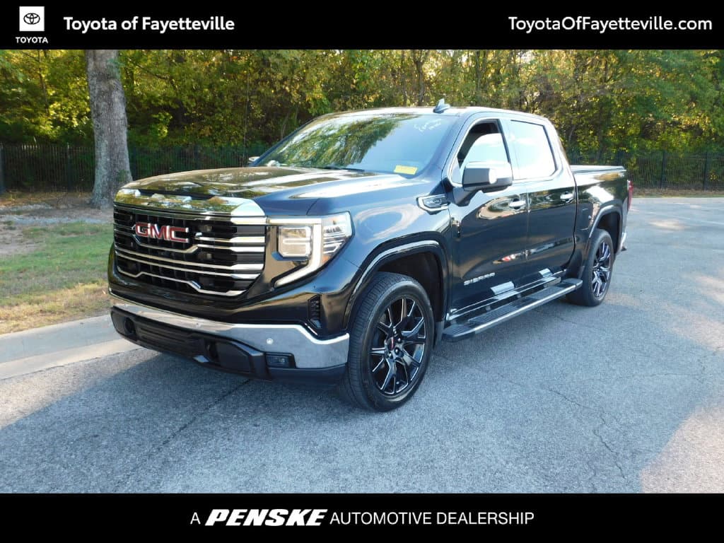 2024 GMC Sierra 1500 SLT — photo 1 of 11