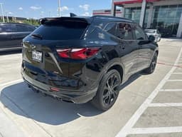 Extra Photo