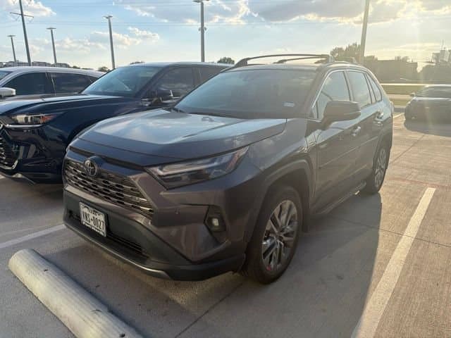 2024 Toyota RAV4 Limited — photo 1 of 7
