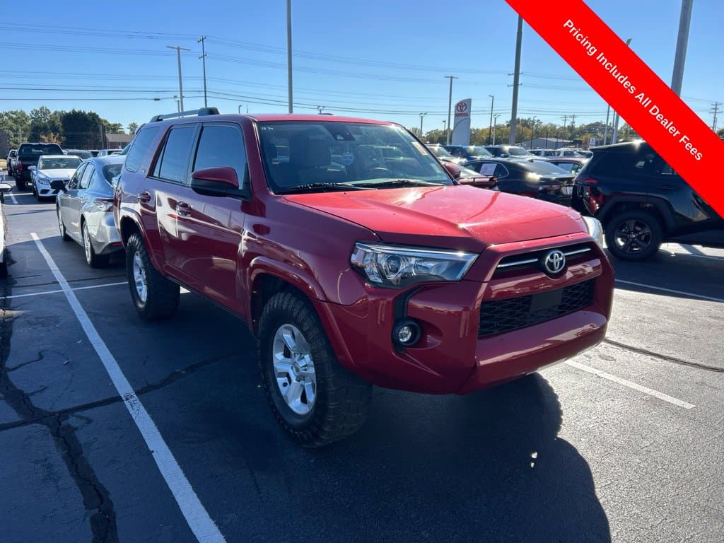 2021 Toyota 4Runner SR5 — photo 1 of 13