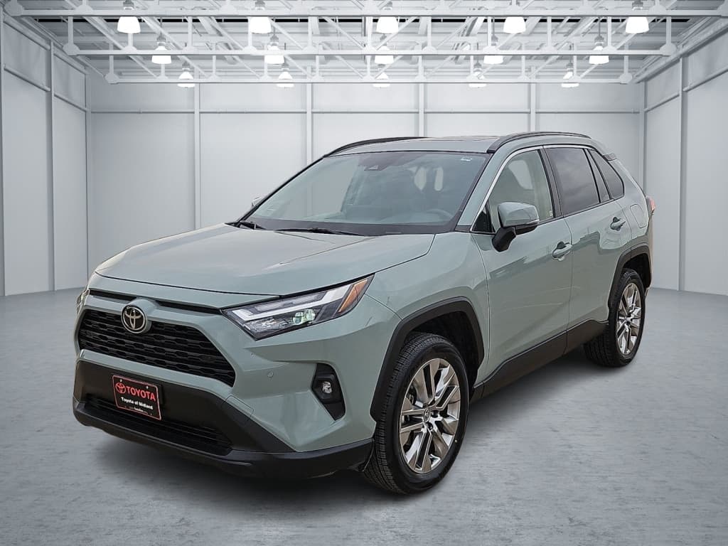 2023 Toyota RAV4 XLE Premium — photo 1 of 20