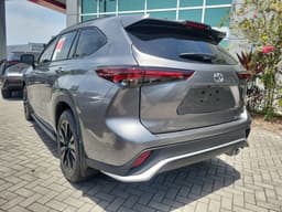 Extra Photo