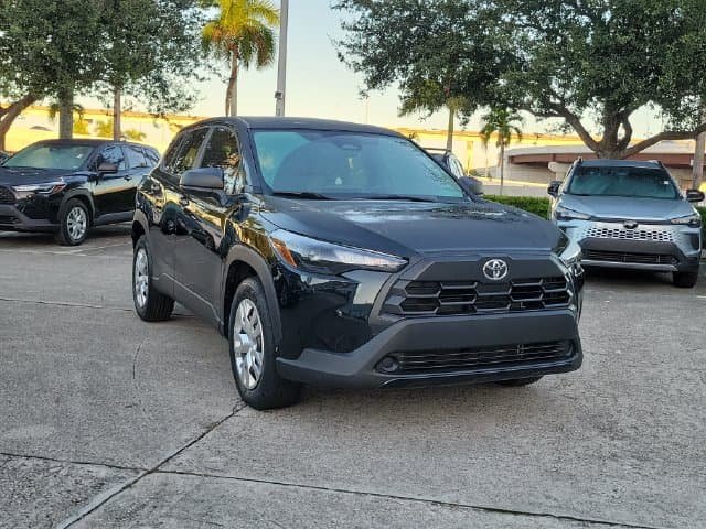2026 Toyota Corolla Cross L — photo 1 of 21