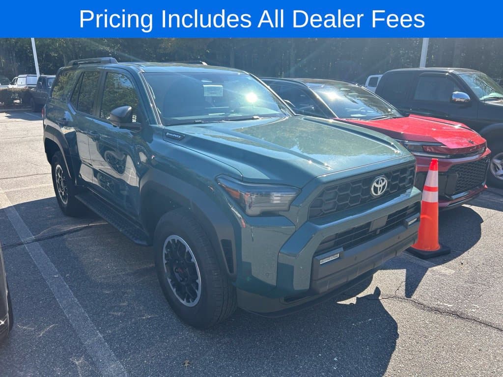 2026 Toyota 4Runner Base — photo 1 of 34