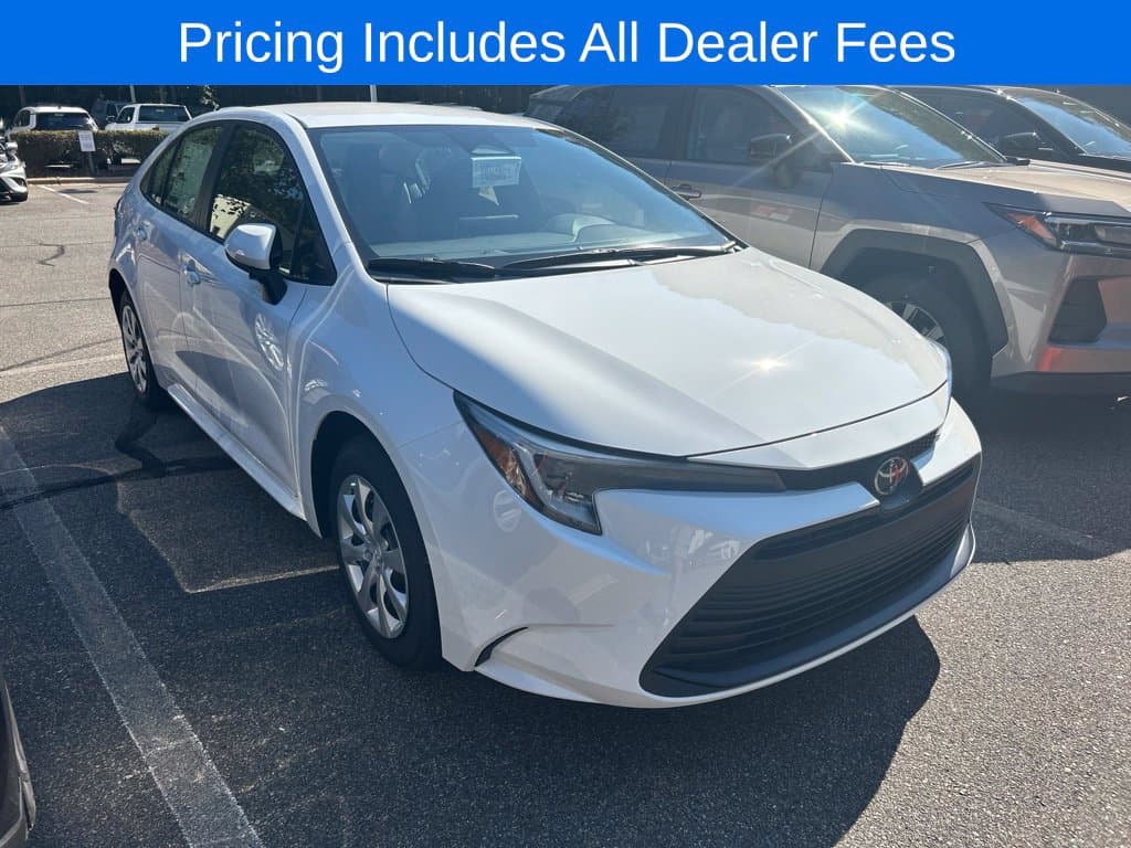 2027 Toyota Corolla Hybrid LE — photo 1 of 33
