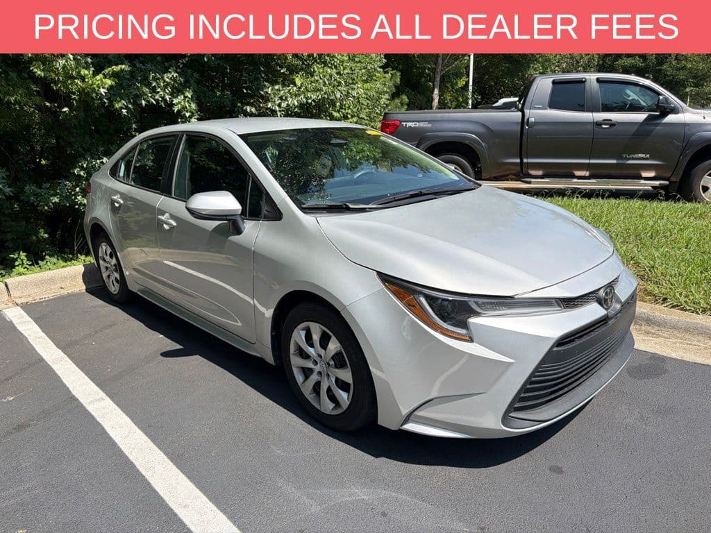 2023 Toyota Corolla LE — photo 1 of 15