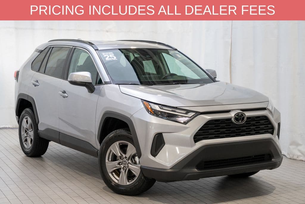 2025 Toyota RAV4 XLE — photo 1 of 19