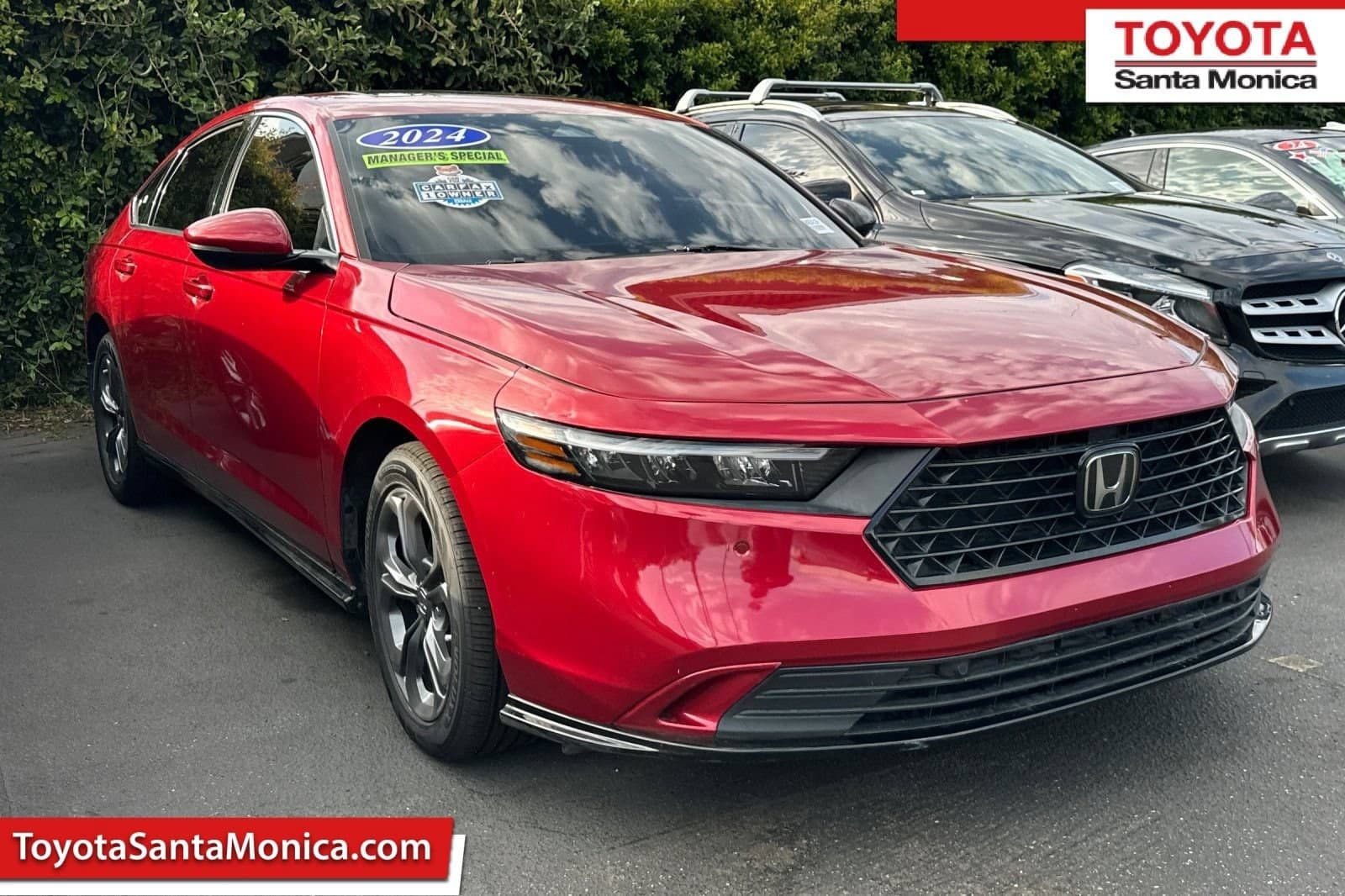 2024 Honda Accord Hybrid EX-L — photo 1 of 37