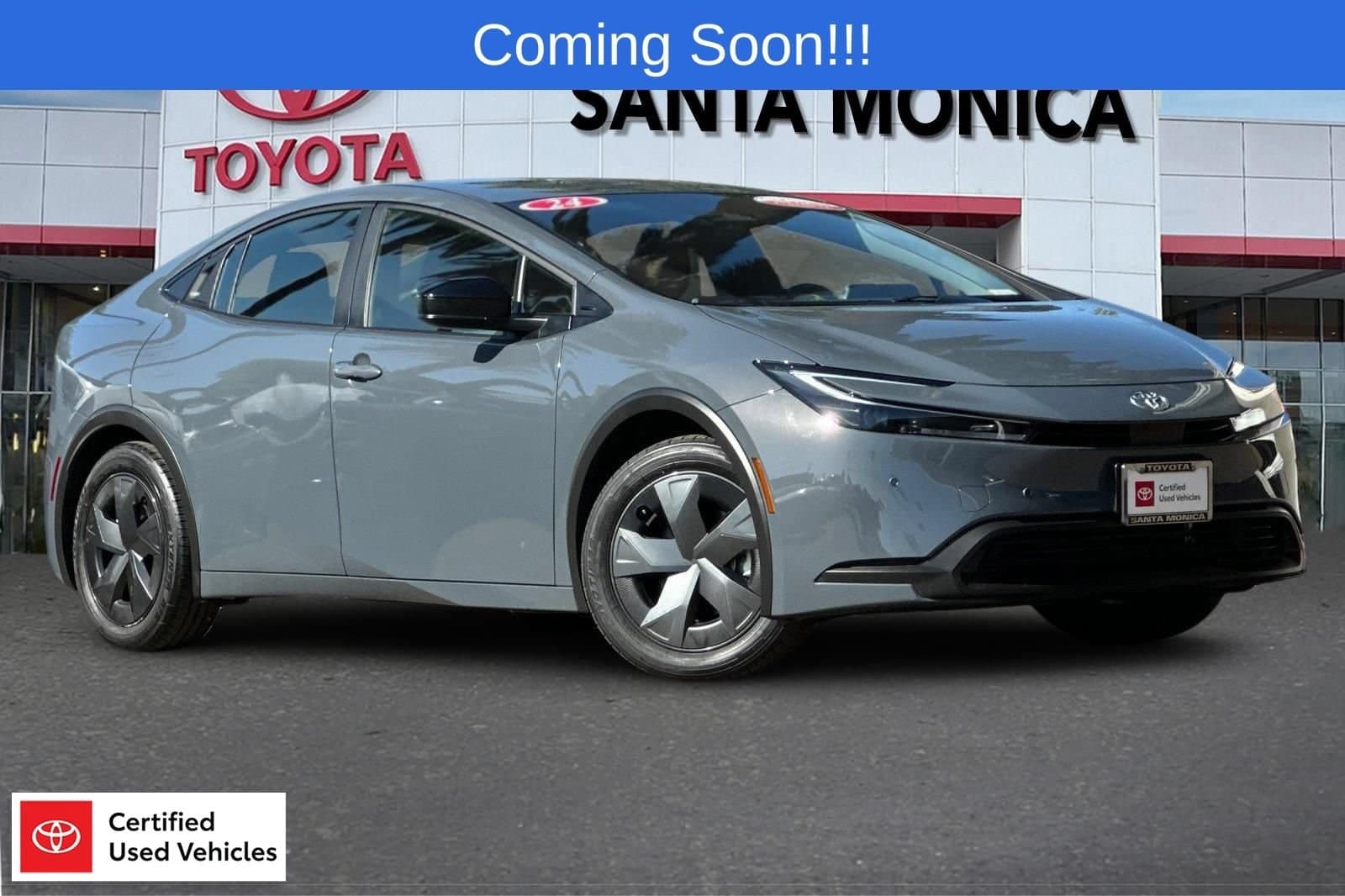 2024 Toyota Prius LE — photo 1 of 35